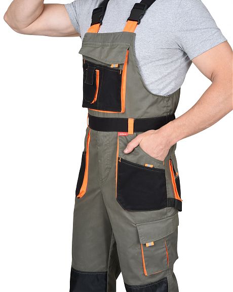 Полукомбинезон "МАНХЕТТЕН" оливковый с оранжевым и чер. тк. мех. стрейч пл 260 г/кв.м