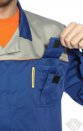 Халат "Профессионал" мужской василек-светло-серый