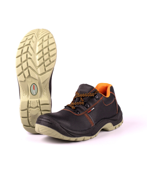 Полуботинки PROFLINE МП МС ПУ/ТПУ