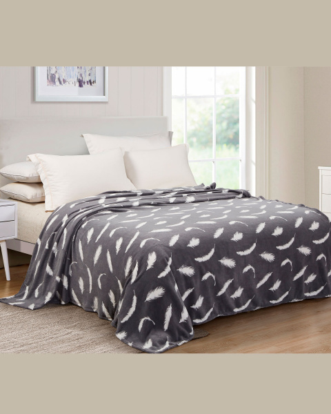 Плед Корал Флис 1,5-сп.(150х200), пл. 180 гр/м2, 100% п/э, антистатич.обраб.